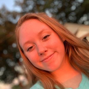 Meet your Posher, Marissa